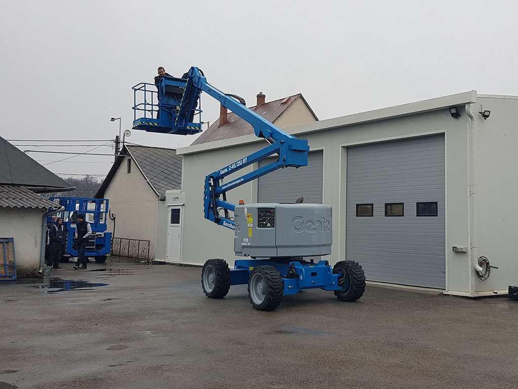 Bérelhető karos emelő? Kell!